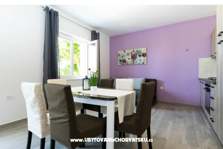 Apartments s bazenom Cvita/Podstrana – photo 2