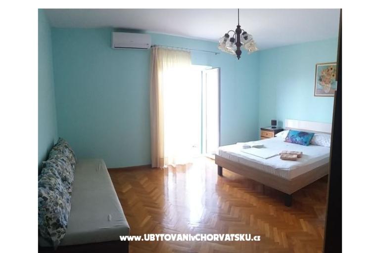 Apartments s bazenom Cvita/Podstrana – photo 8