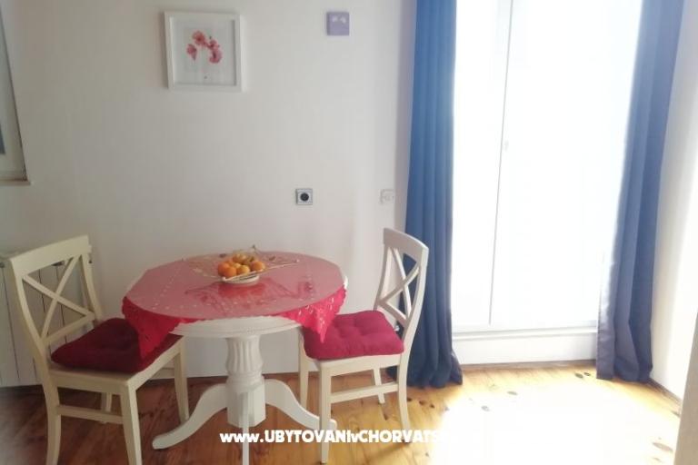 Apartment Mate Mutogras – photo 8