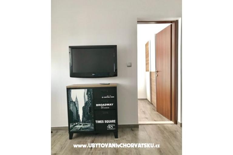 Apartment on the beach – photo 11