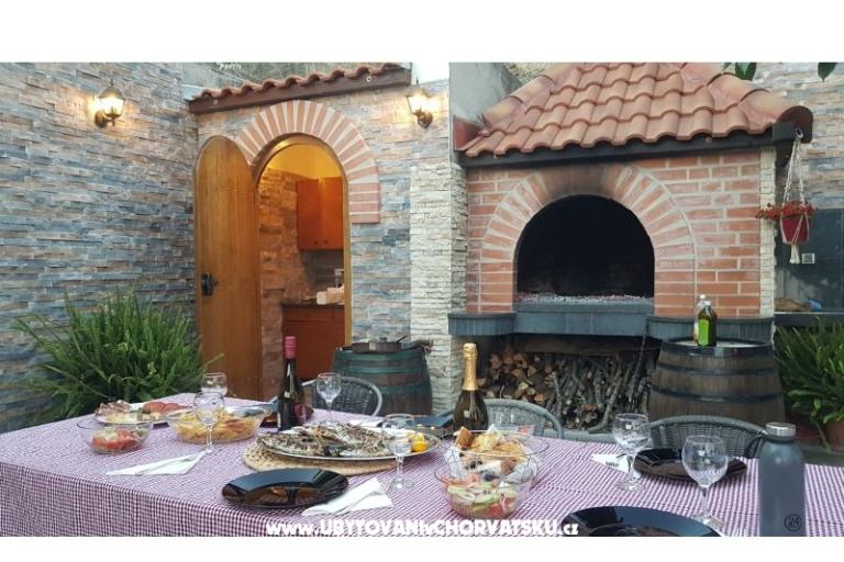 Apartments Dinko – photo 3