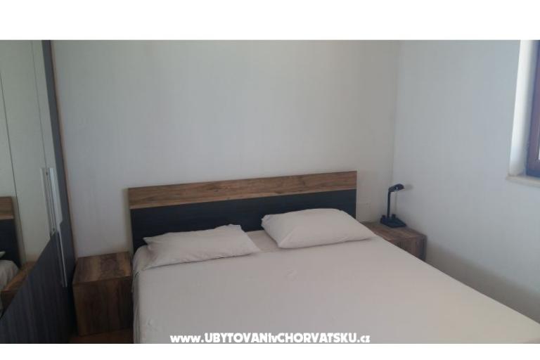 Apartments Jure – photo 11