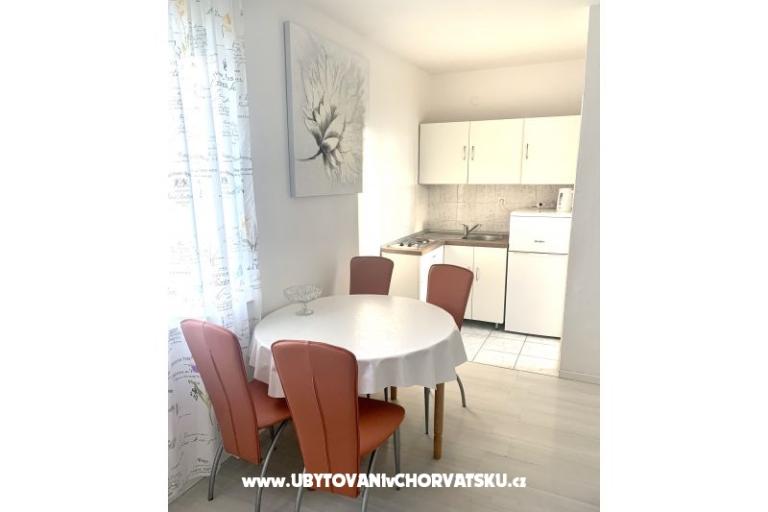 Apartments Lena – photo 14