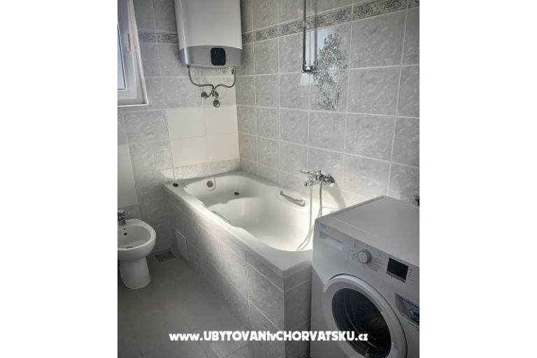 Apartments Lena – photo 16