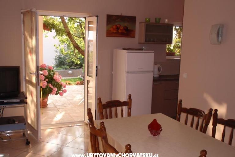 Apartments Sara i Nino – photo 3
