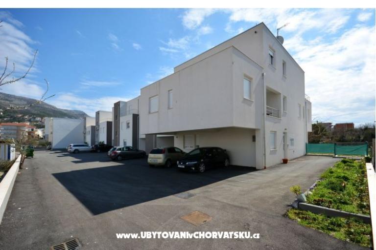 Apartment lux with garden – photo 25
