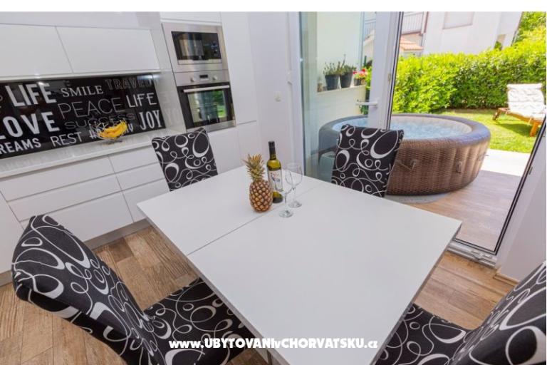 Apartment lux with garden – photo 5