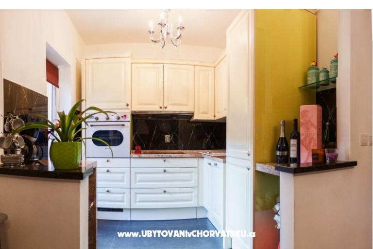 Luxury Apartment Sara – photo 13