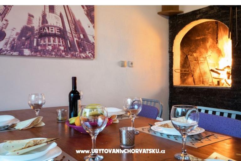 Luxury Apartment Sara – photo 18