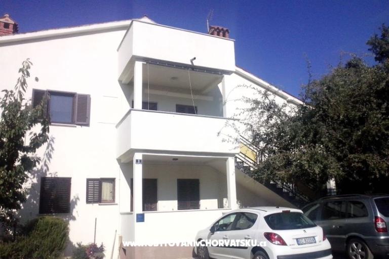 Apartments Karmen Poreč – photo 16