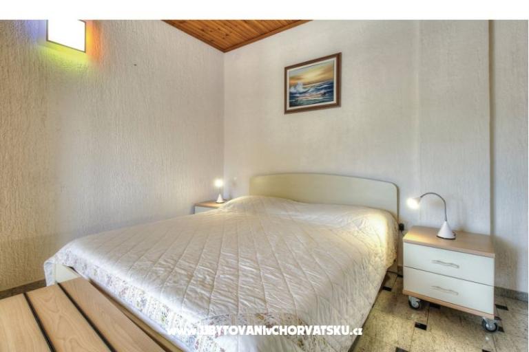 Apartments Suzi – photo 12