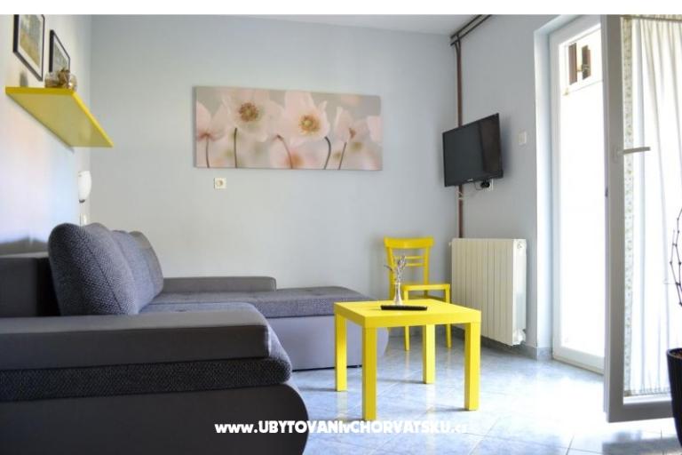 Apartments Lera – photo 12