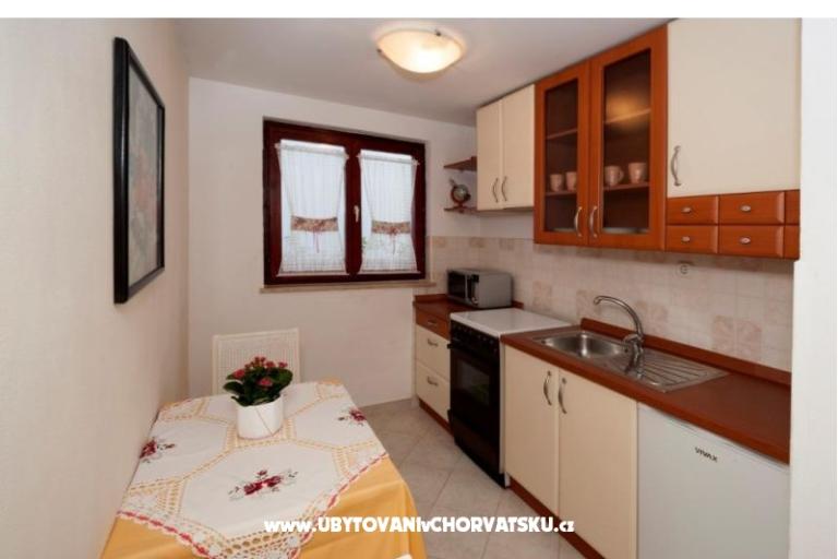 Apartments Mihaela – photo 8