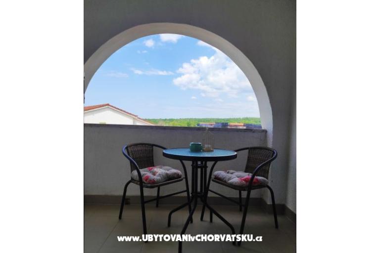 Casa Nostra – photo 7