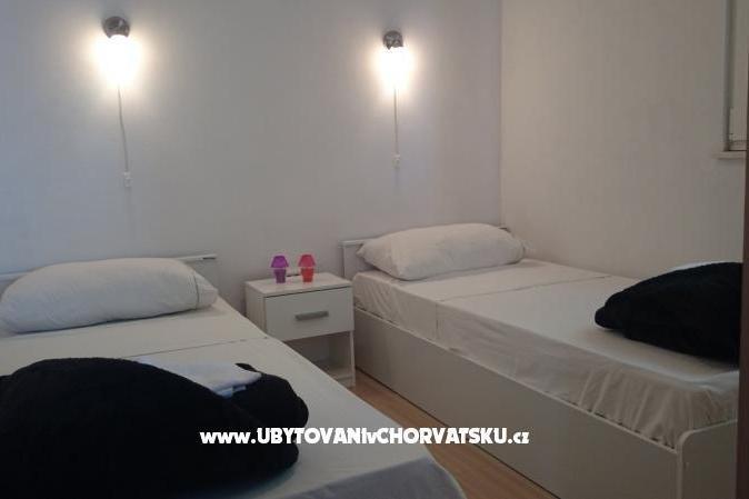 Apartments 7 m od mora – photo 7