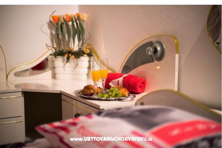 Apartments Gaćina – photo 11