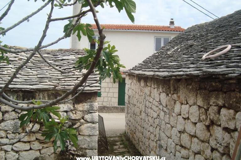 Apartments Laurenta – photo 11
