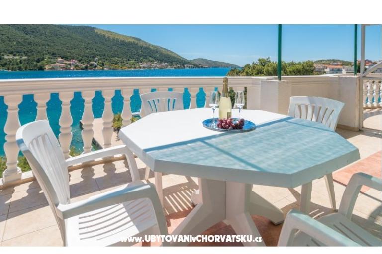 Apartments Bonaca - Prvi red do mora – photo 10