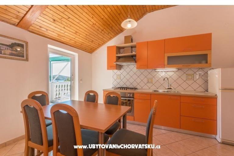 Apartments Bonaca - Prvi red do mora – photo 12