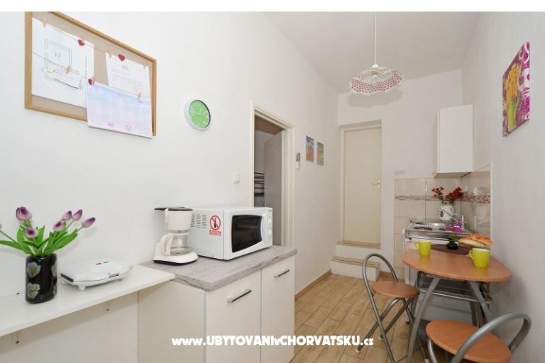Apartments Bilo – photo 11
