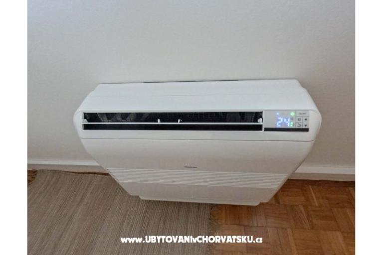 Apartment uz more i plažu – photo 24