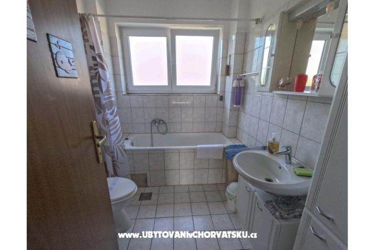 Apartment uz more i plažu – photo 31