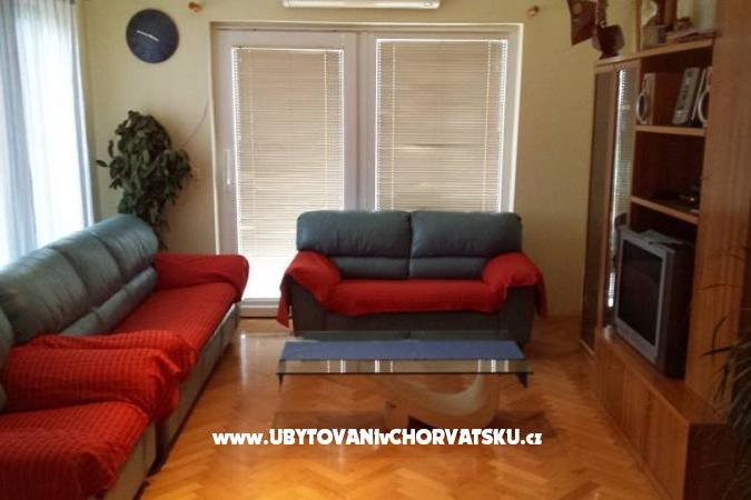 Apartments Angelo with pool – photo 4