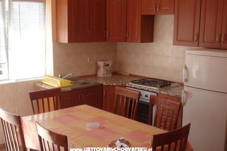 Apartments Davorka – photo 2