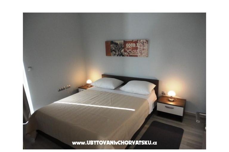 Apartments Dora – photo 11