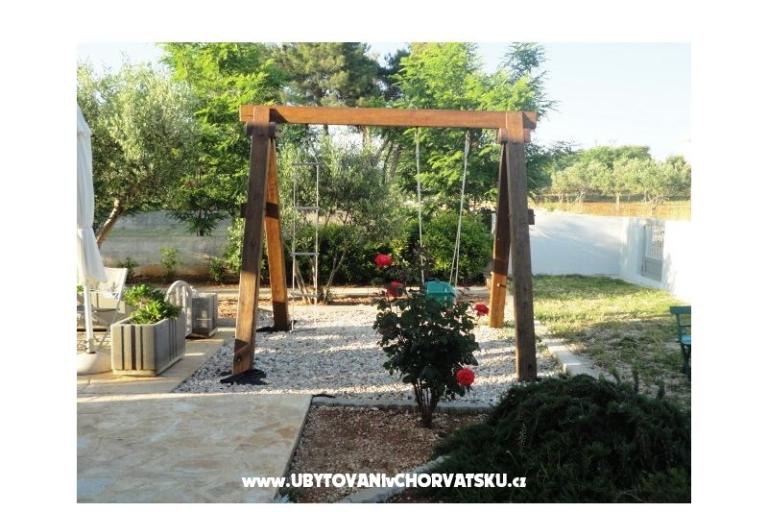 Apartments Dora – photo 18