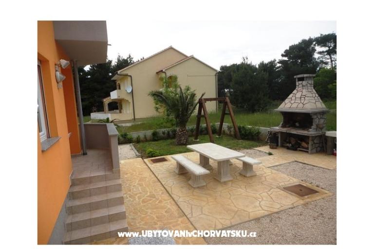 Apartments Dora – photo 2