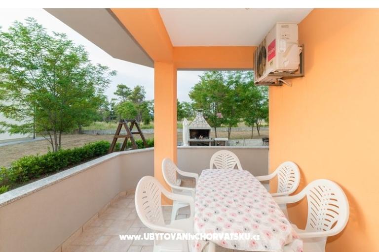 Apartments Dora – photo 10