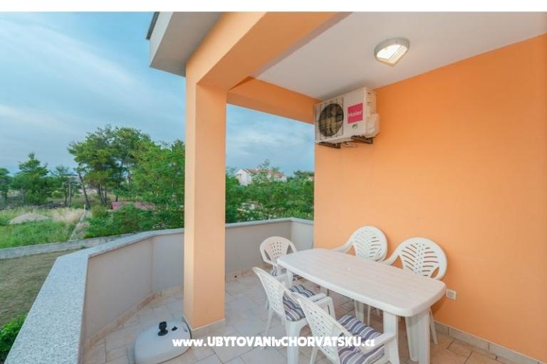 Apartments Dora – photo 11