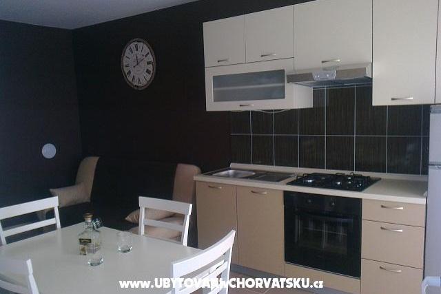 Apartments Thunder – photo 13