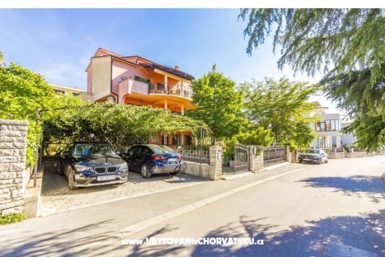 Apartments Perunika – photo 4