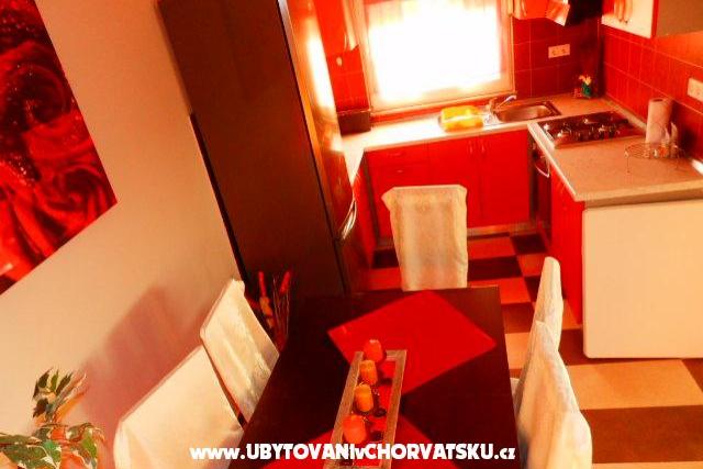 Apartments Šarić – photo 7