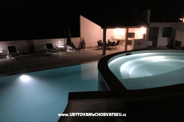 Apartments with pool Štinjan – photo 14