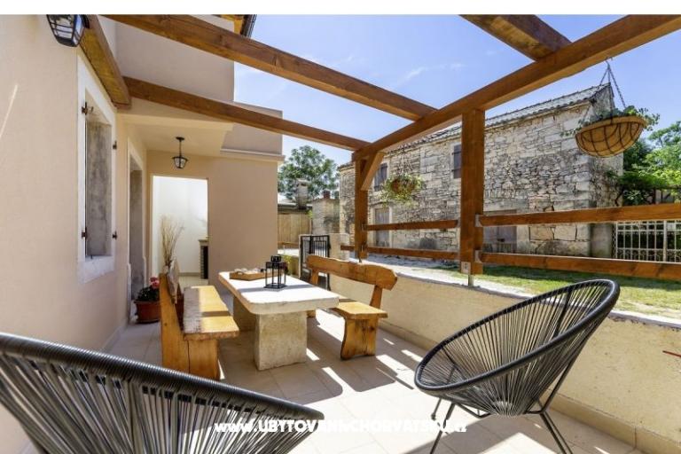 House Almar – photo 5
