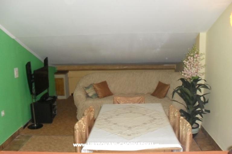 Apartments Campor – photo 15