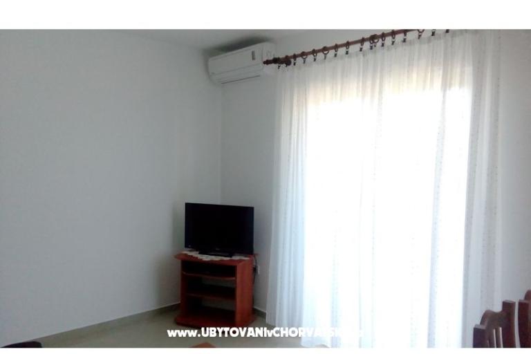 Apartments Duje – photo 12