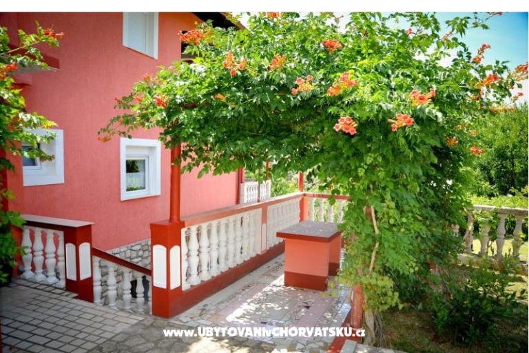 Apartments Grgek – photo 4