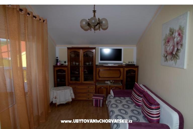 Apartments Mira i Nikolina Jaška – photo 10
