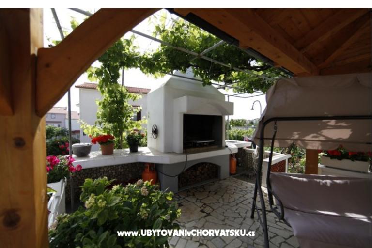 Apartments Višnja – photo 11