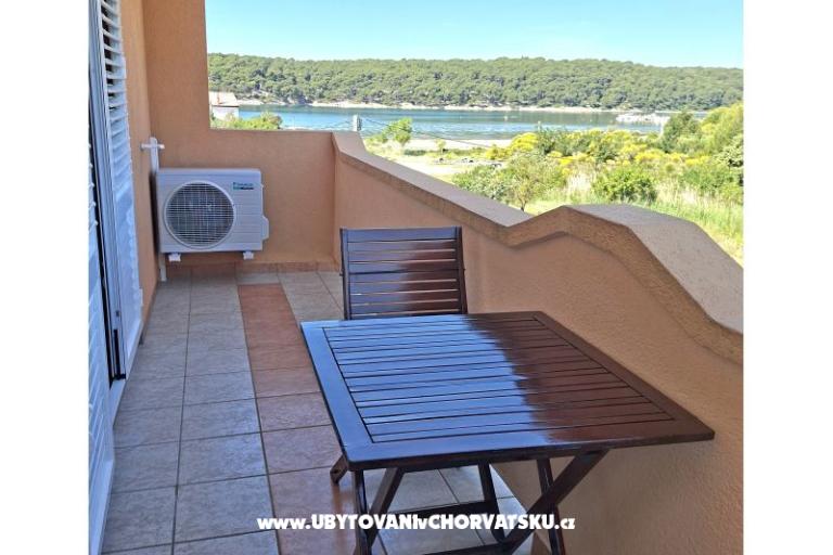 Apartments Palit Rab – photo 10