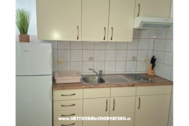 Apartments Palit Rab – photo 12