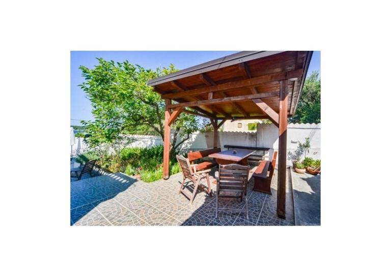 Apartments Anny with pool – photo 12