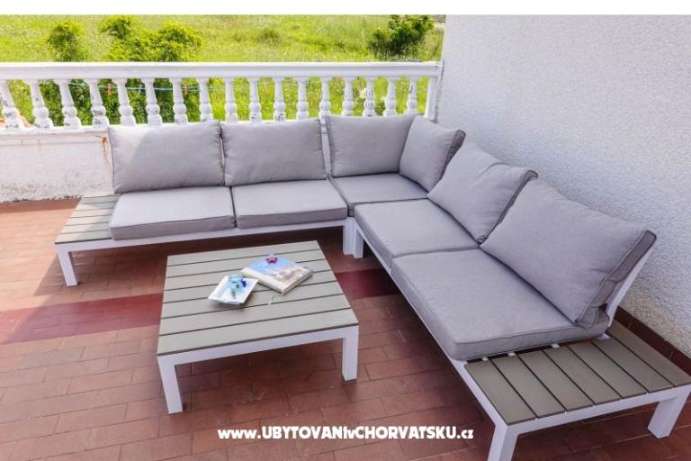 Apartments Anny with pool – photo 30