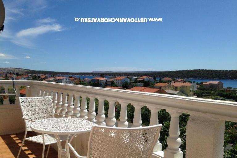 Apartments Anny with pool – photo 39