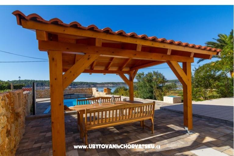Apartments Villa Seka pool &amp; sauna – photo 3