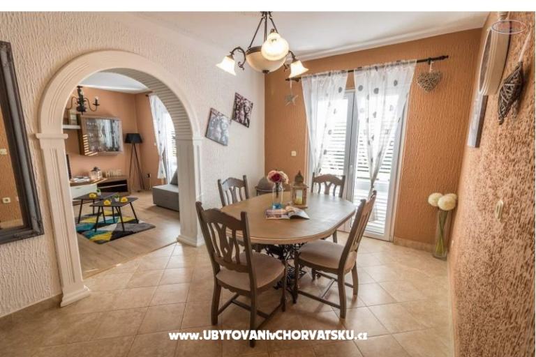 Whirlpool Apartments Skoblar – photo 6